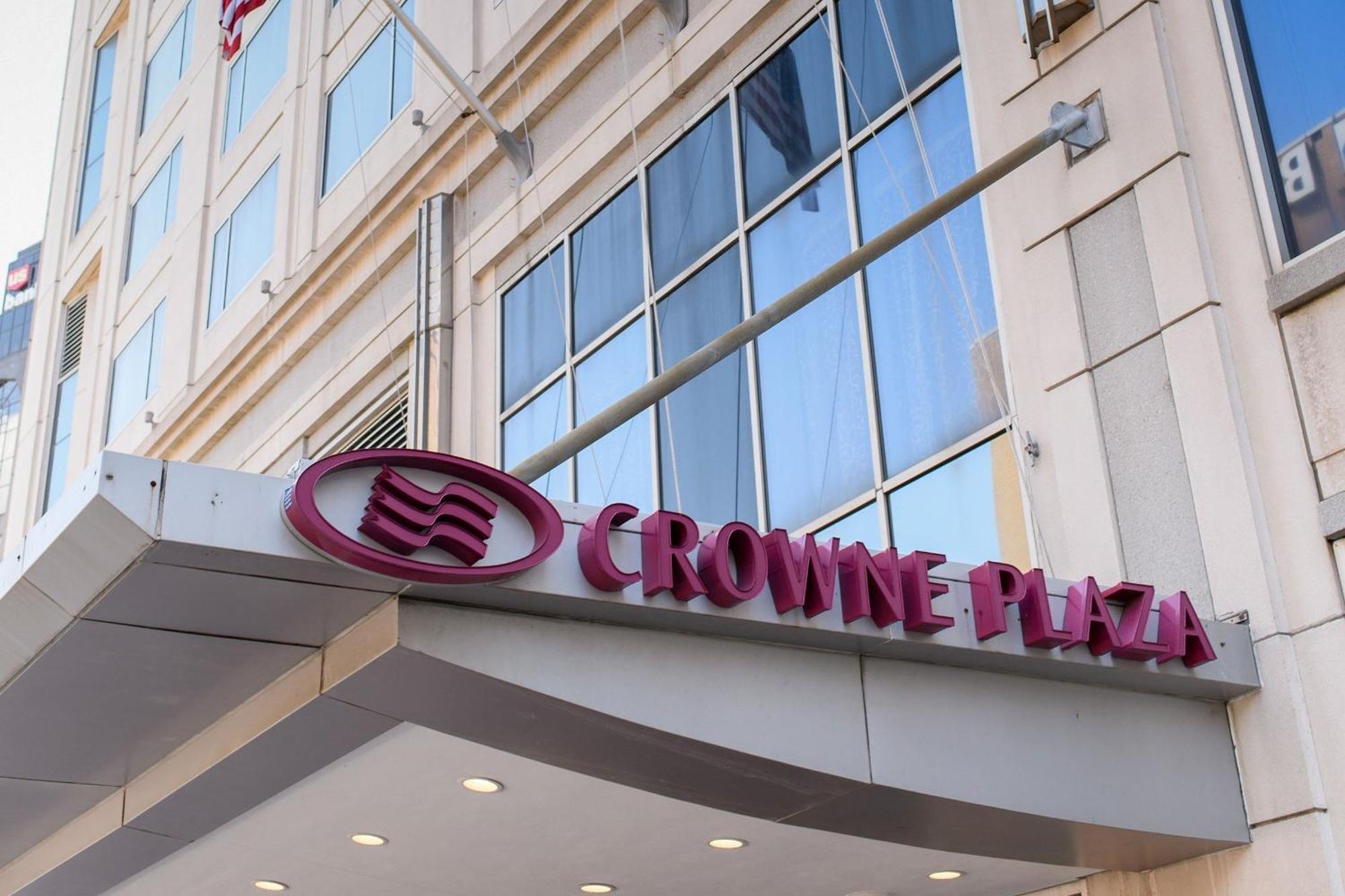Crowne Plaza At Playhouse Square By Ihg 3*
