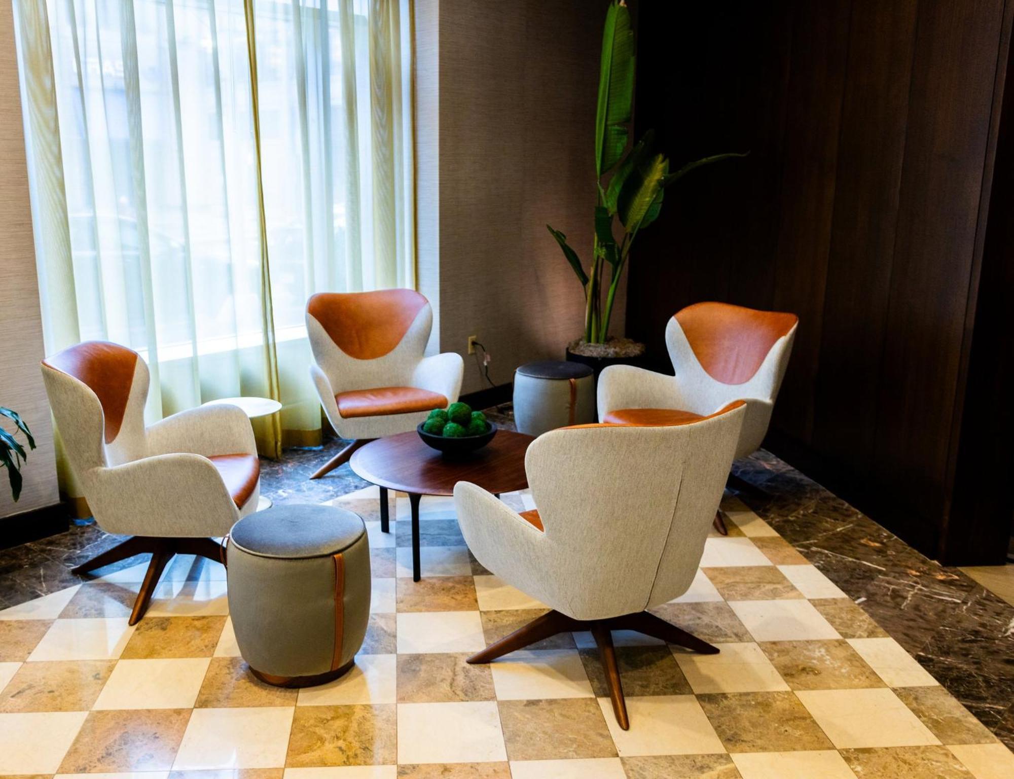 Crowne Plaza At Playhouse Square By Ihg 3* Cleveland