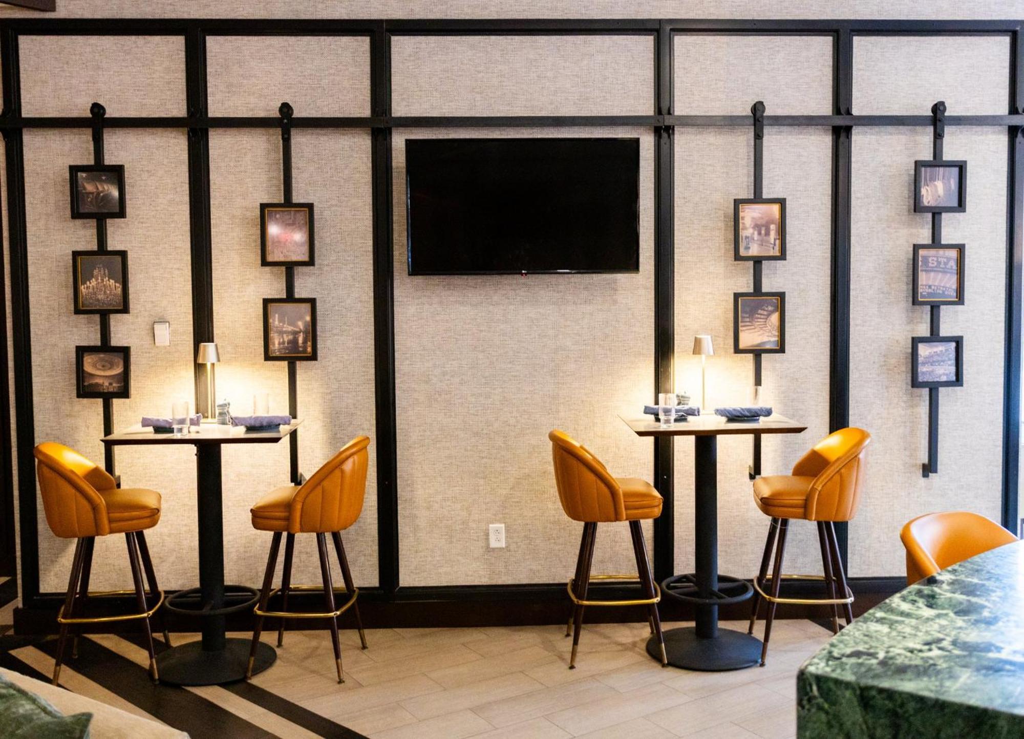 Crowne Plaza At Playhouse Square By Ihg 3*